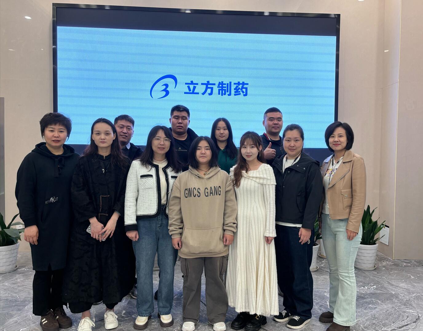 1730257373369944.jpg 1730257373369944.jpg